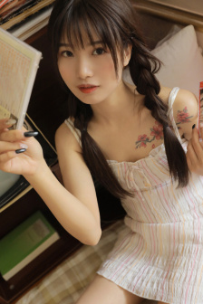 和朋友妈妈一起到外地工作几个月